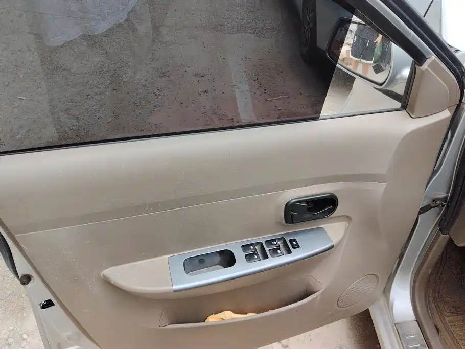 Wuling Motors Wuling Hongguang 2013 2013 1.5L Standard