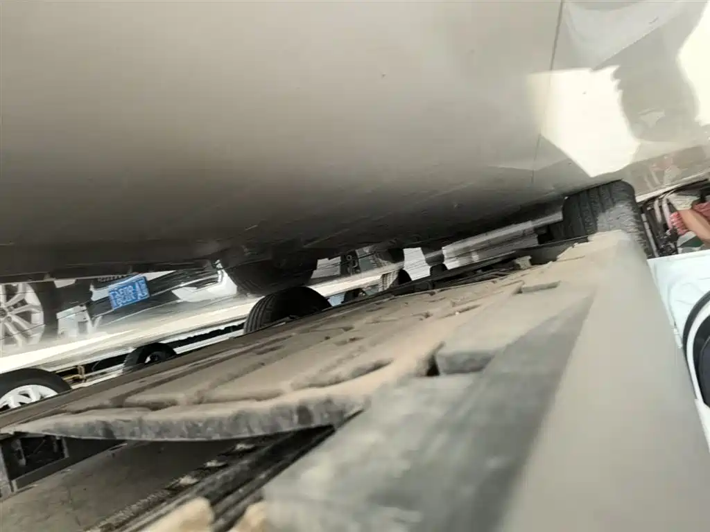 BYD Qin PLUS 2025 DM-i Smart Drive 55KM Leader фото 22