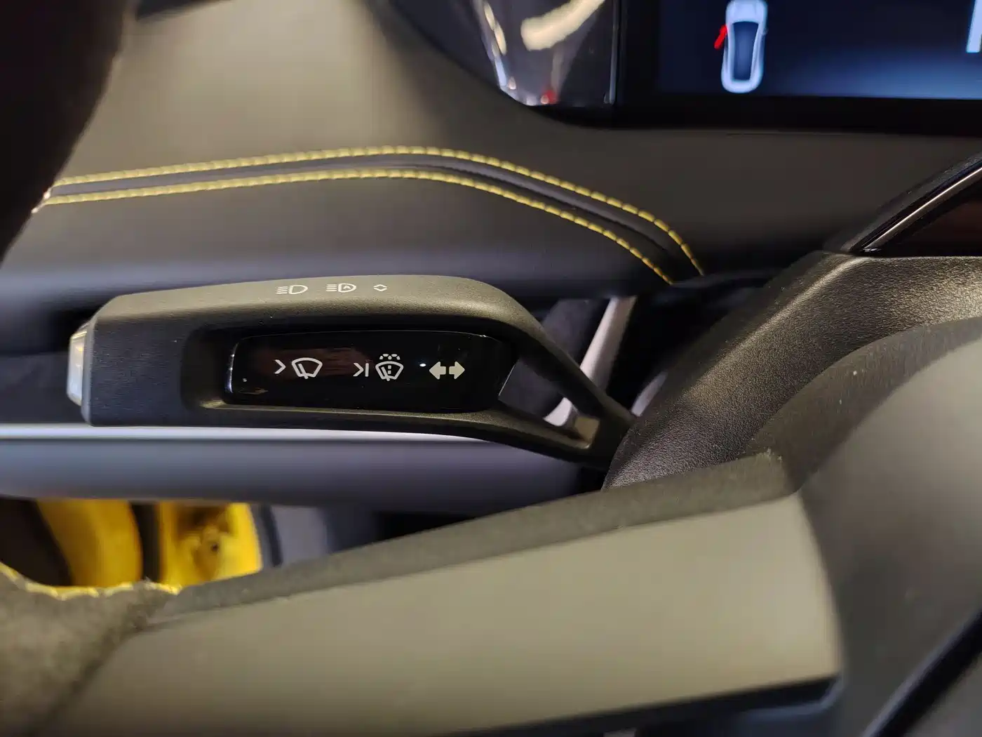 XIAOMI CAR XIAOMI SU7 ULTRA