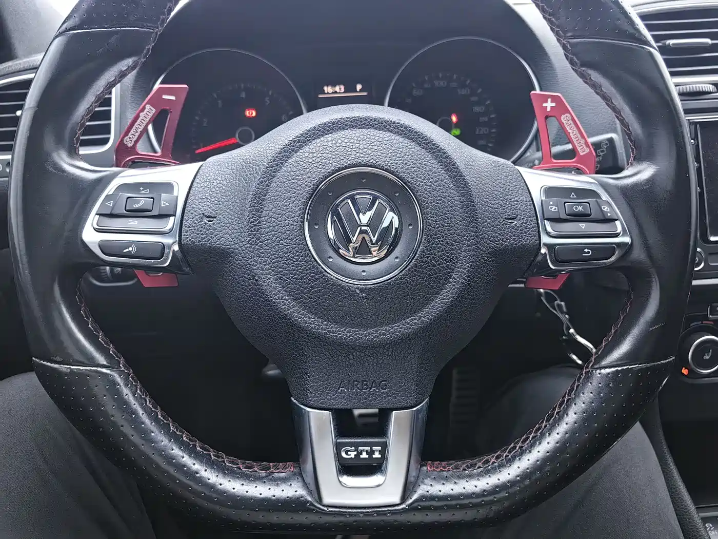 Volkswagen Golf GTI 2012 2.0TSI GTI фото 11