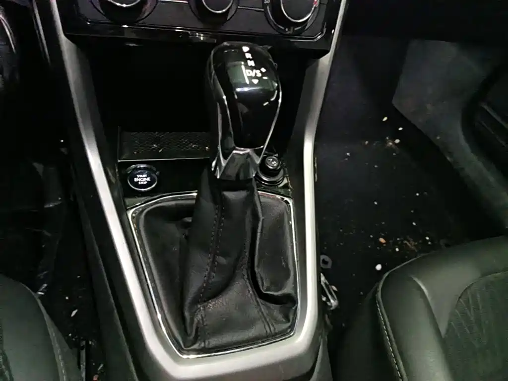 Volkswagen T-Cross 2021 1.5L Auto Comfort Edition фото 14