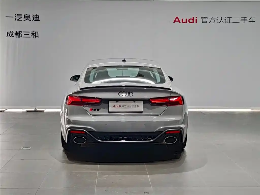 Audi RS 5 2023 Model RS 5 2.9T Sportback Dark Gold Edition фото 5