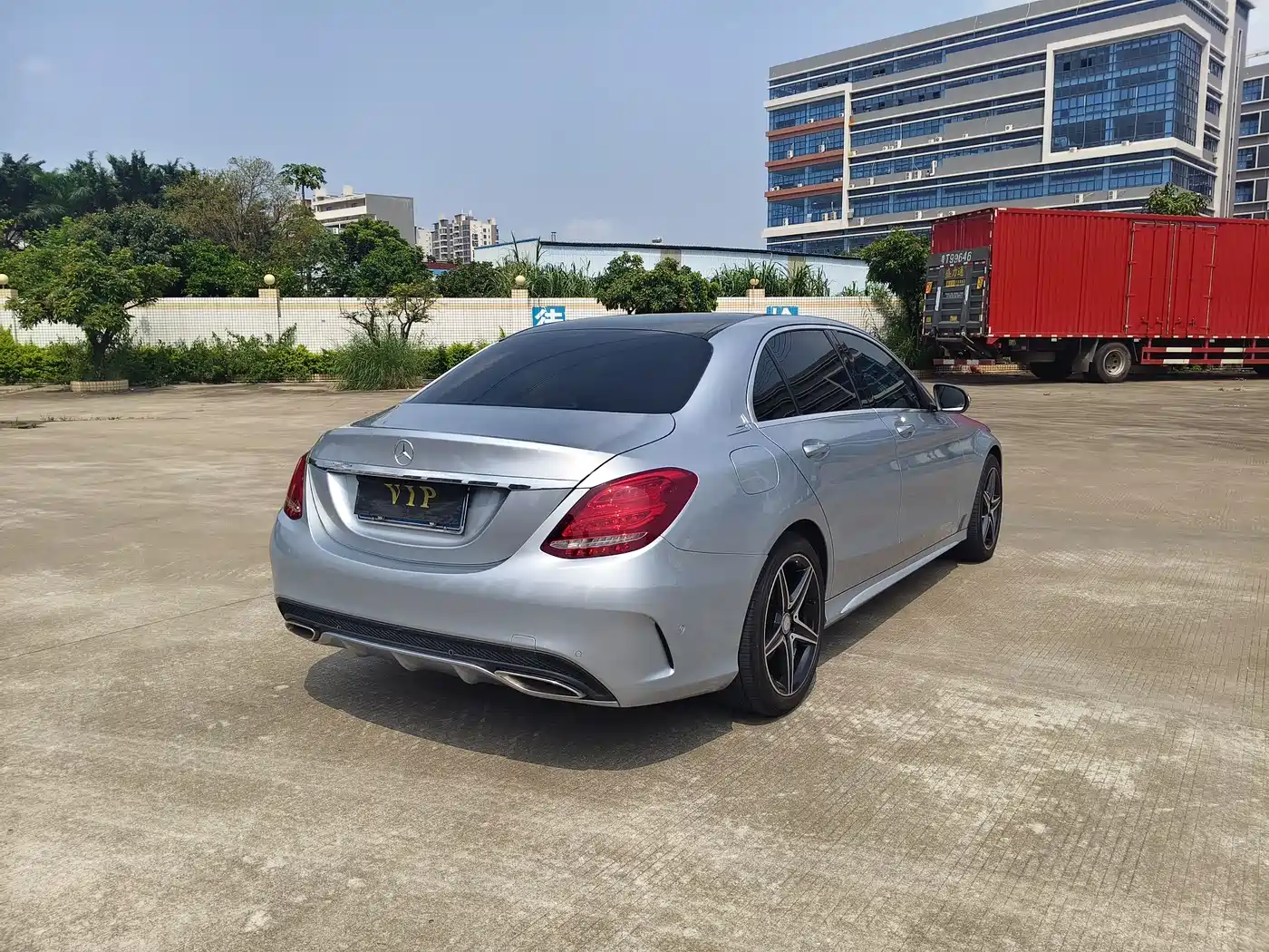 Mercedes-Benz C-Class 2017 C 200 L Sport фото 6