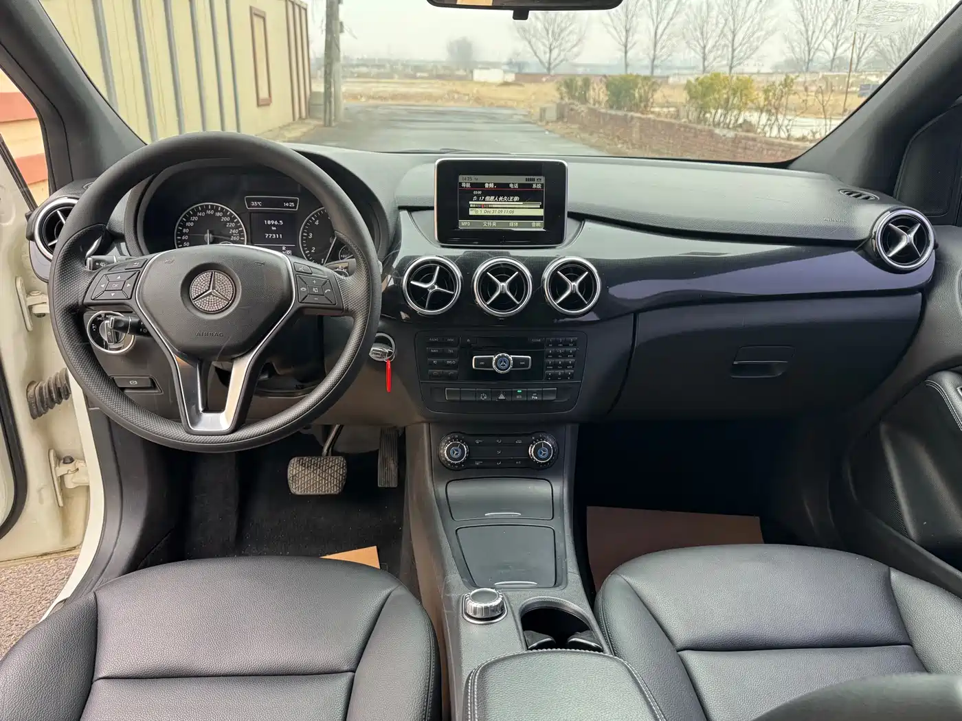 Mercedes-Benz B-Class 2012 B 180 фото 9