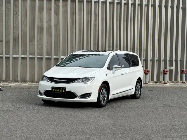  Chrysler Grand Caravan PHEV (Import) 2019 3.6L Plug-in Hybrid