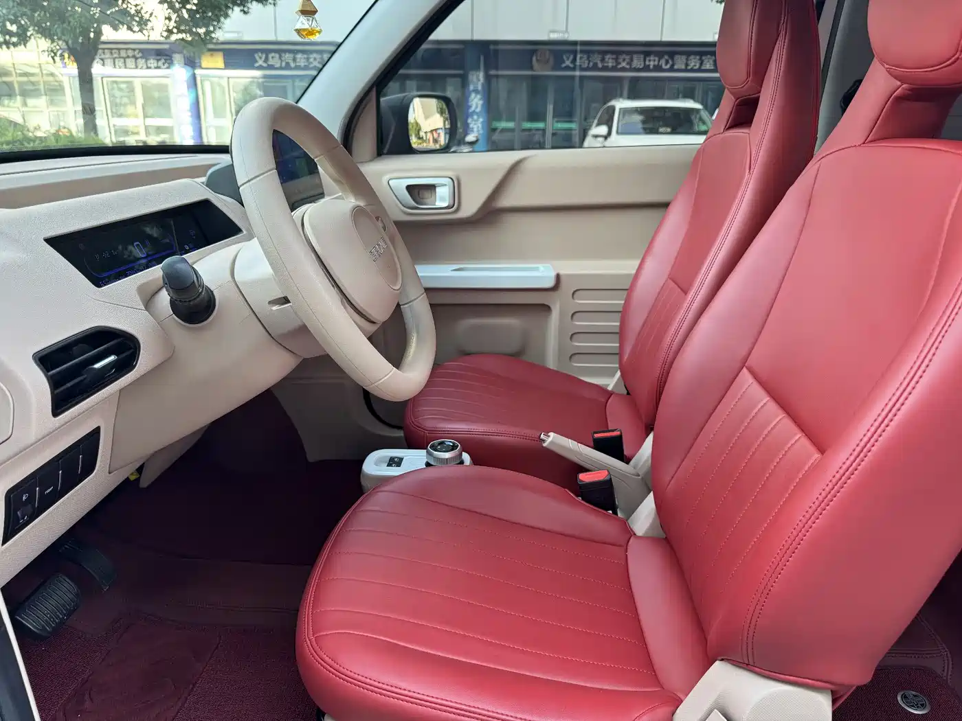 Geely Galaxy Panda 2023 Panda Mini 200km Endurance Bear фото 4