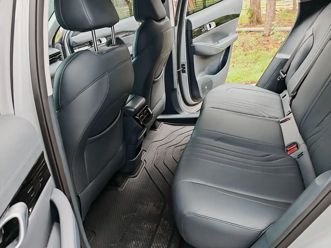 Geely Galaxy Galaxy E5 2026 2024 530km Voyage Edition