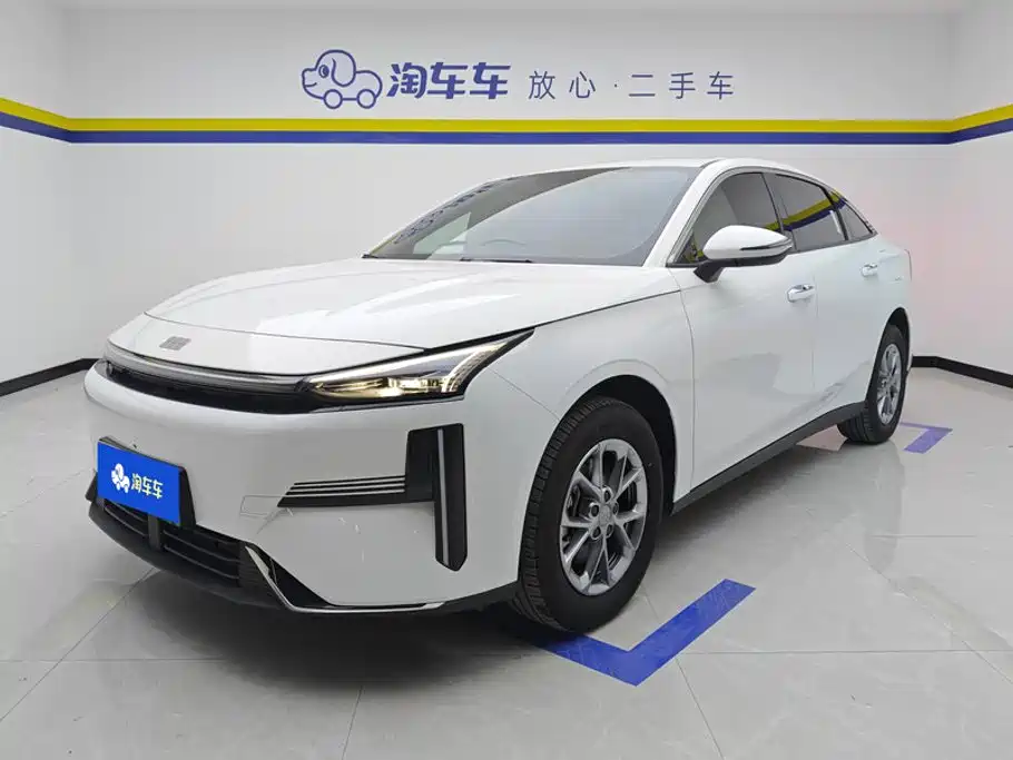 Geely Galaxy Galaxy L6 2025