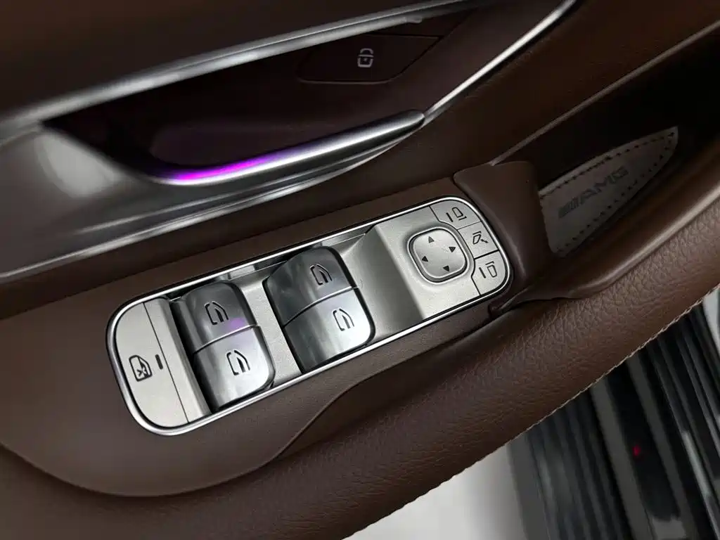 Mercedes-Benz GLS 2024 GLS 450 4MATIC Fashion Edition фото 26