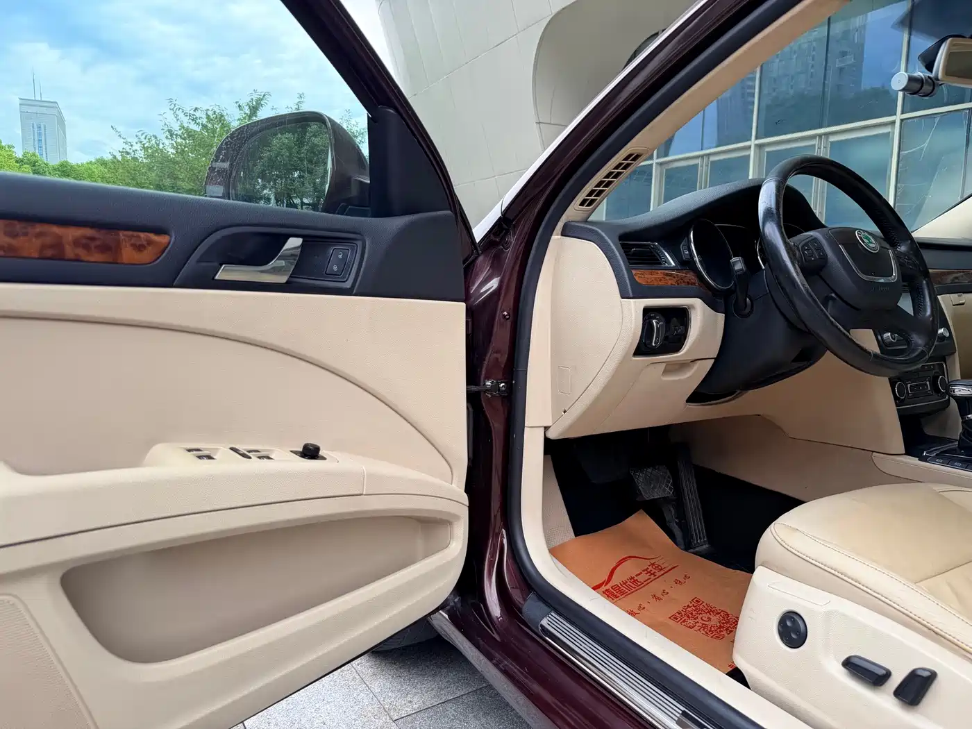 Škoda Superb 2013 2012 1.8TSI Automatic Noble Elegance Edition