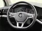 Фото 26 - Volkswagen Touareg