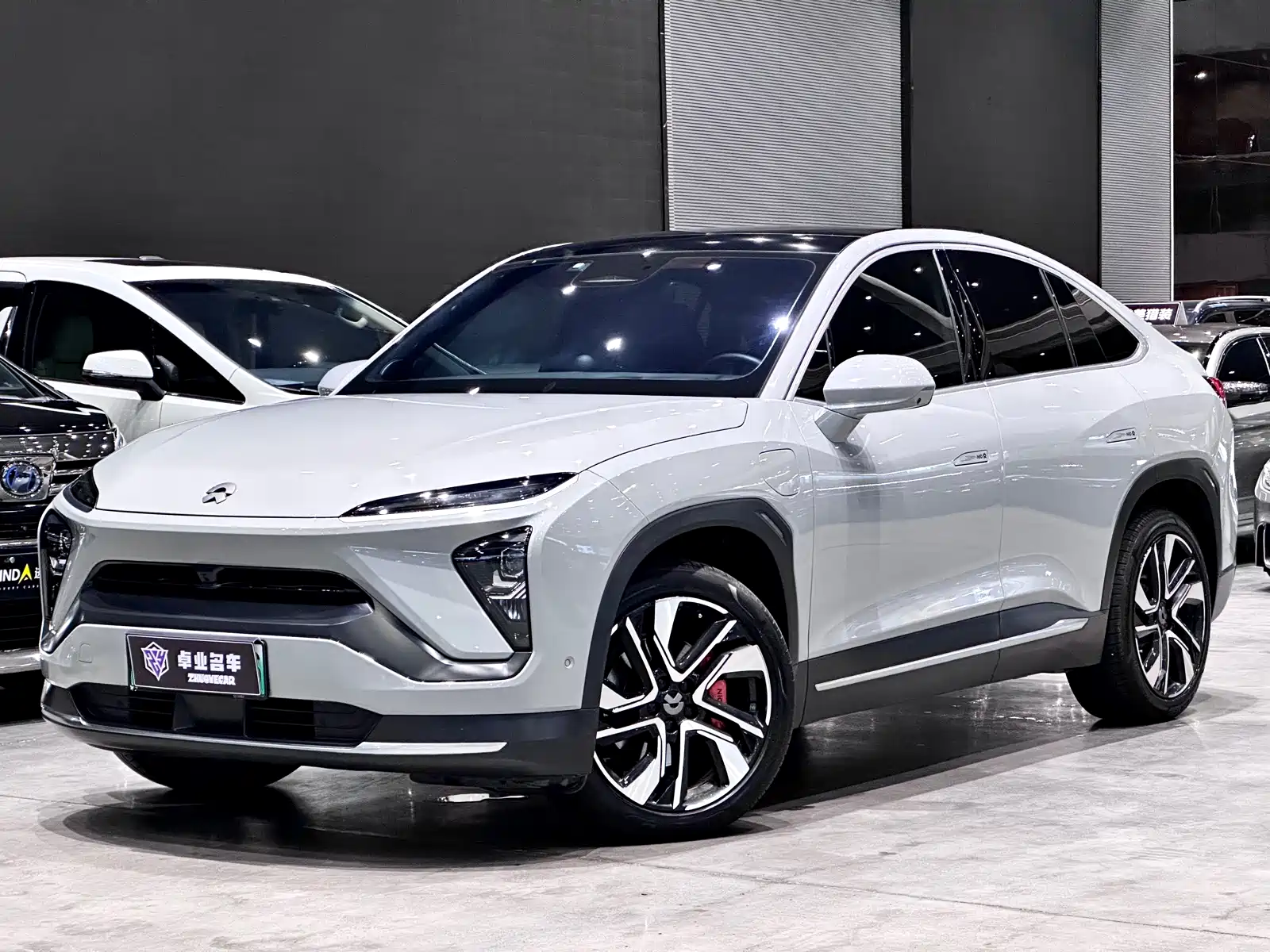 Фото 1 - NIO EC6