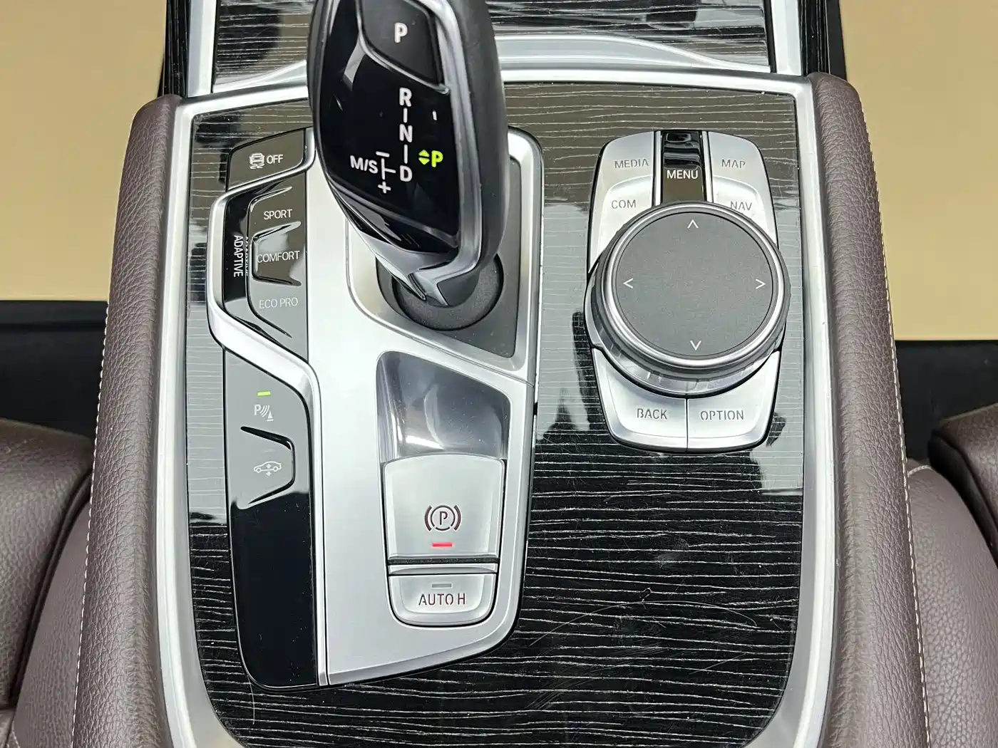 BMW 7 Series 2018 730Li Leading Type M Sport Package фото 23