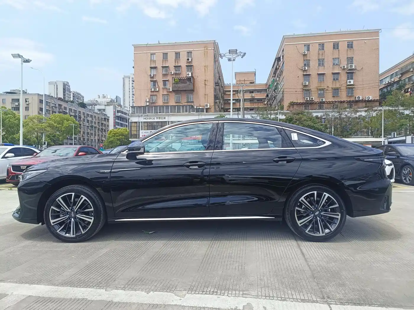 CHERY ARRIZO 8
