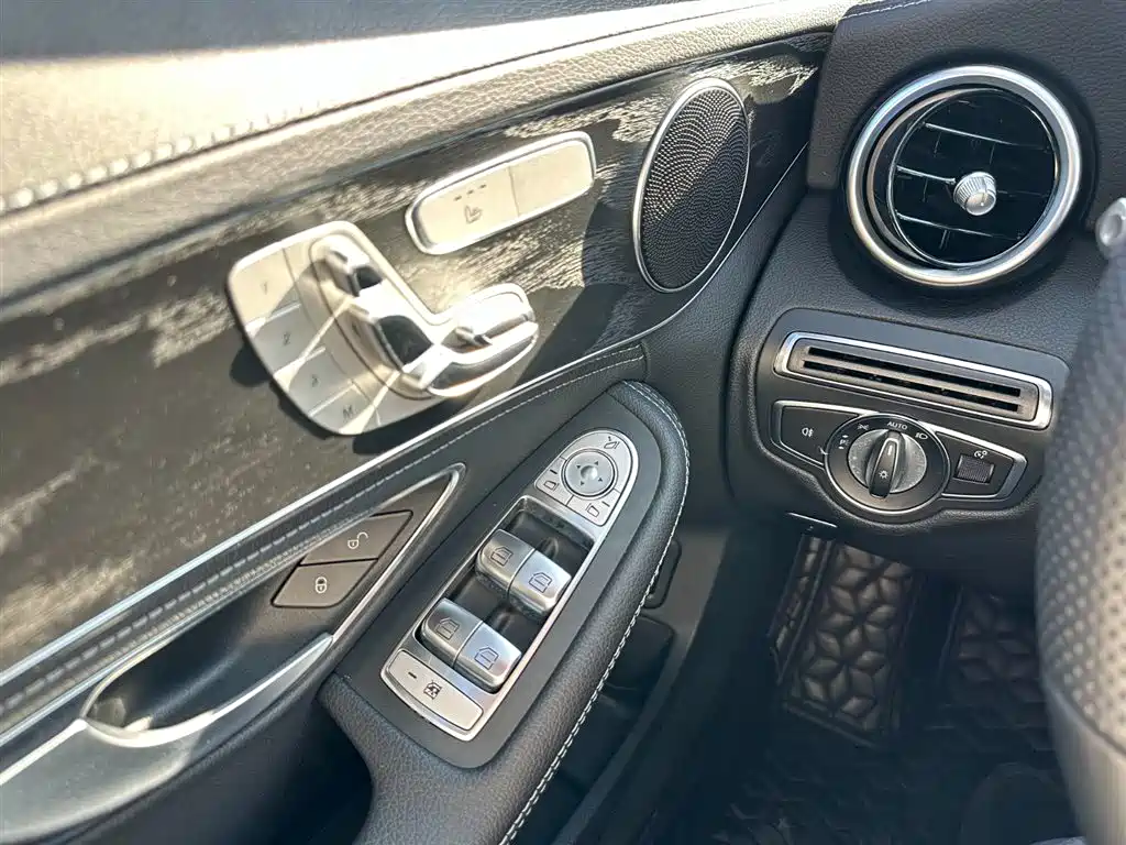 Mercedes-Benz C-Class 2021 C 260 L Sport Edition фото 20