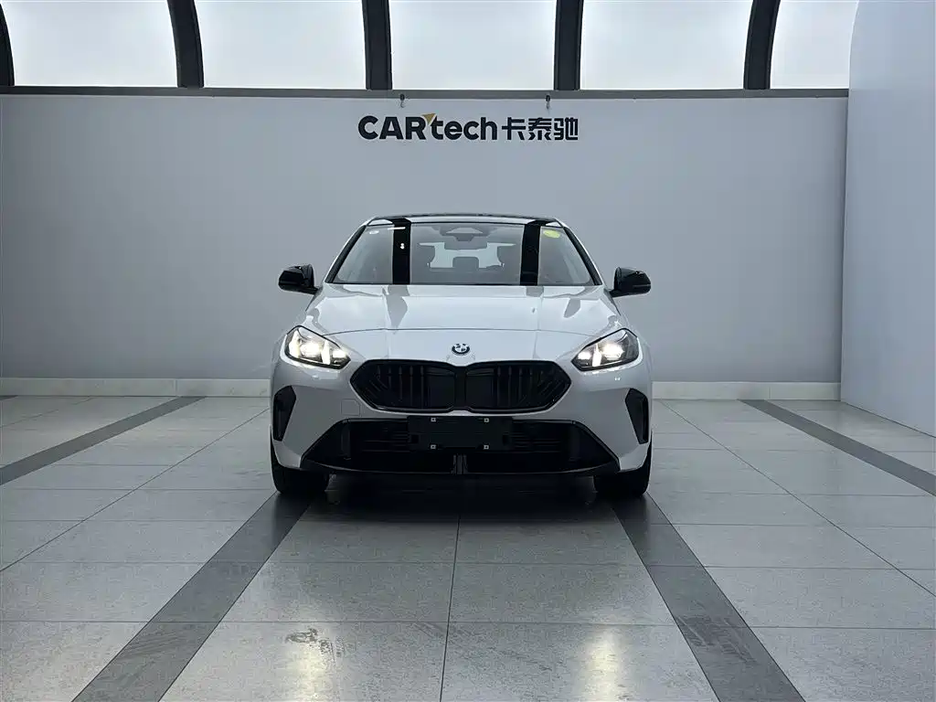 BMW 2 Series 2025 225L M Sport Moonlight Package фото 2