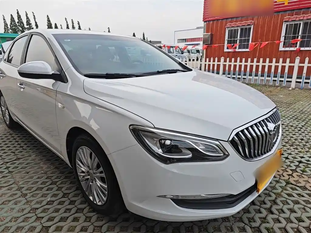 Buick Excelle 2017 15N Manual Elite фото 4