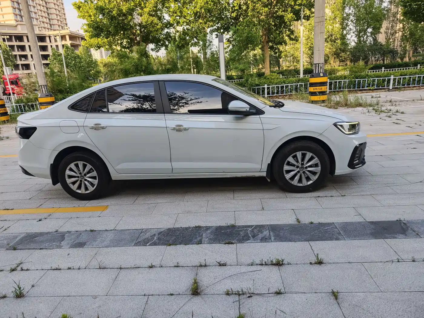 Volkswagen Lavida 2023 Xinrui 1.5L Auto Xinyi Edition фото 7