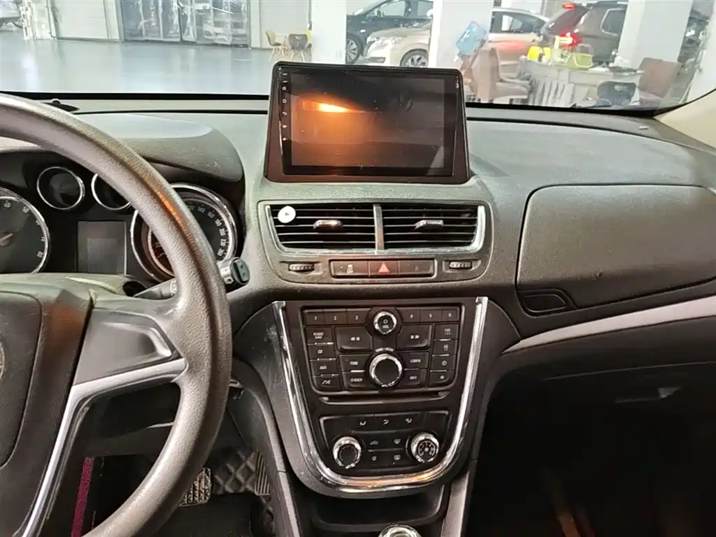 Buick Encore 2014 1.4T Automatic 2WD Urban Elite фото 13