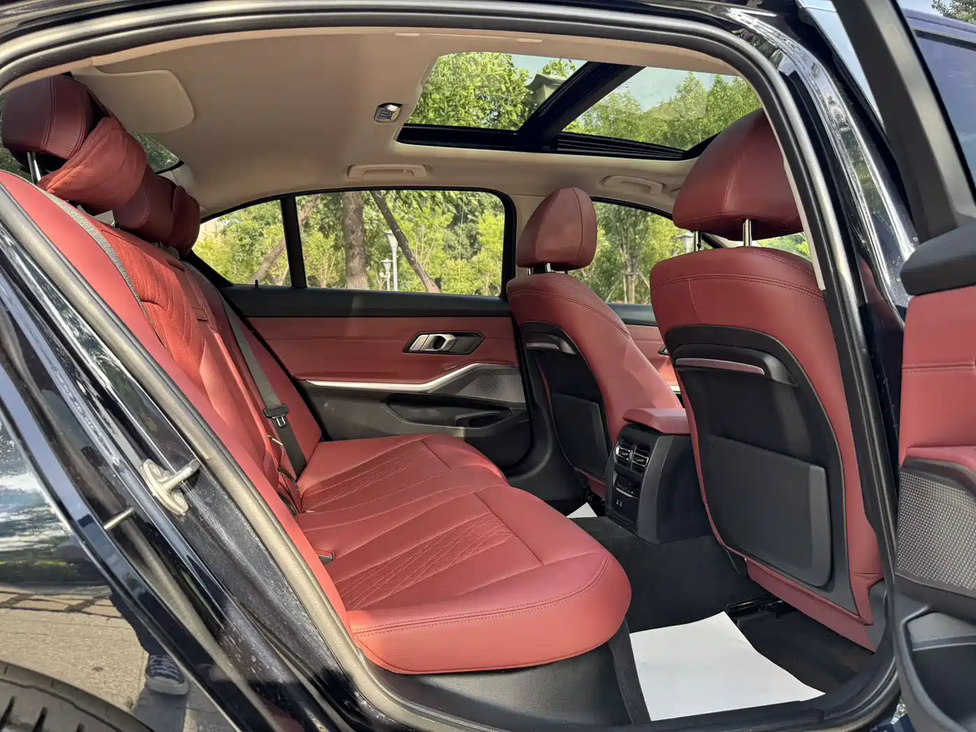 BMW 3 Series 2022 Facelift 320Li M Sport Package фото 23