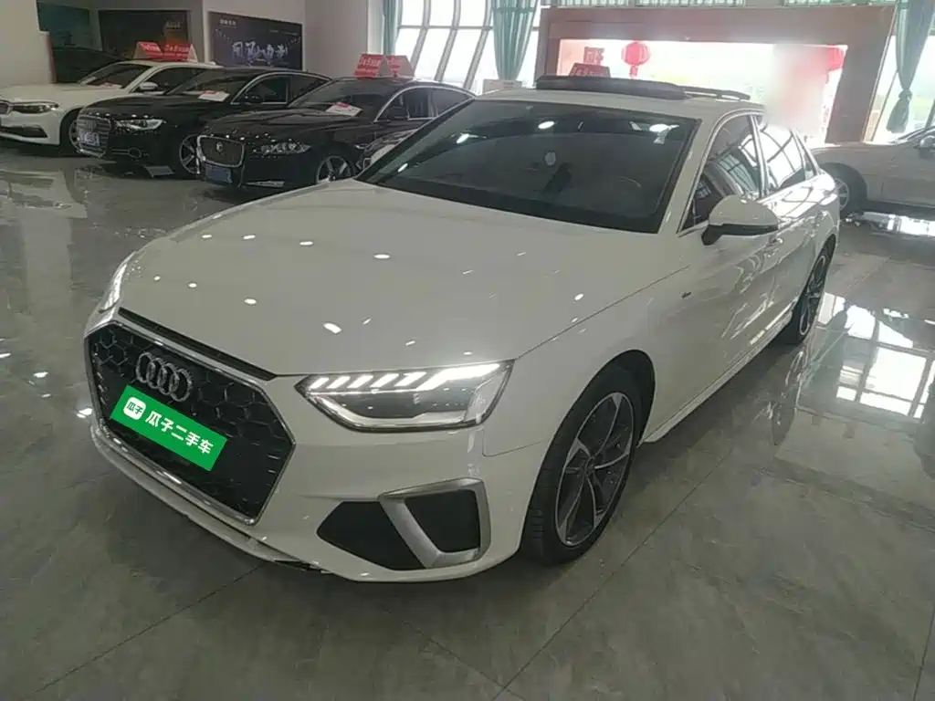 Audi A4L 2022 40 TFSI Fashion Dynamic