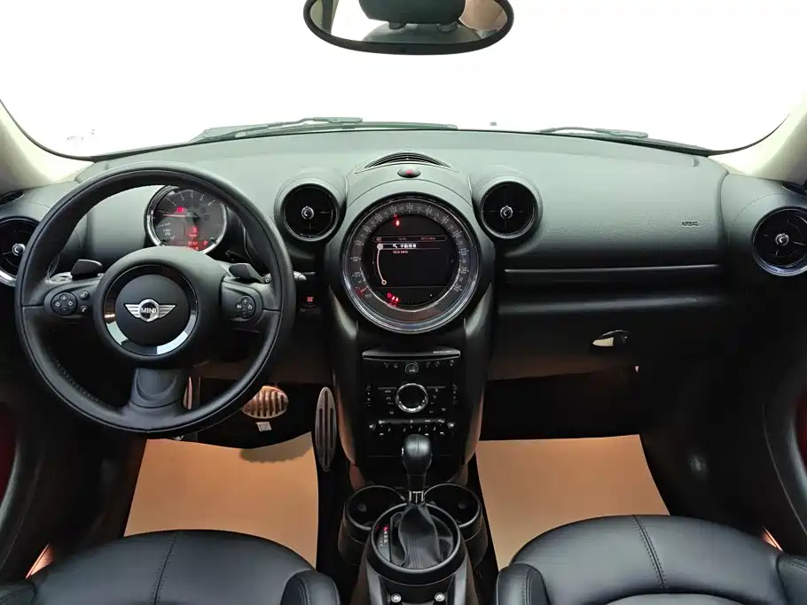 Photo 12 - MINI COUNTRYMAN