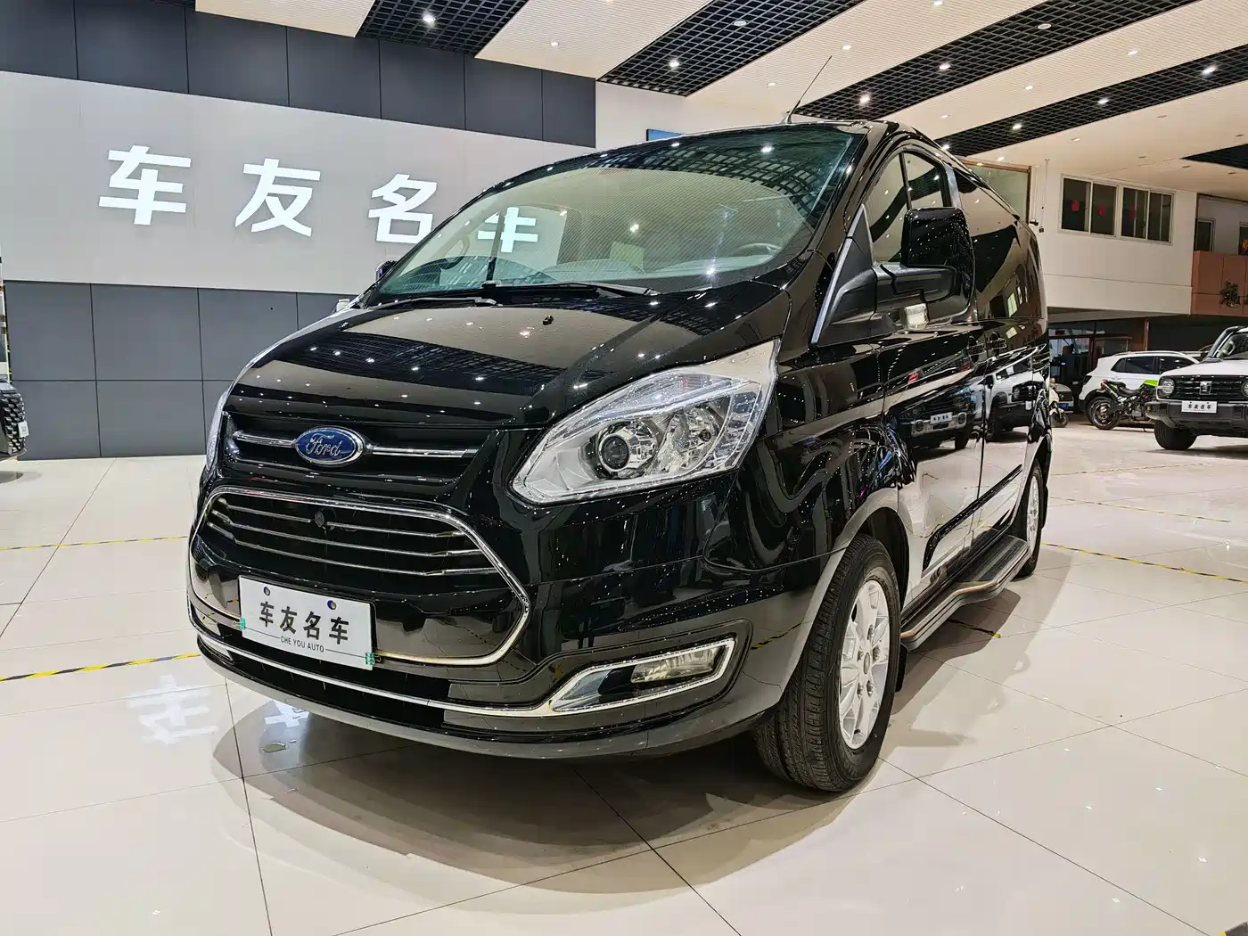 FORD TOURUIOU