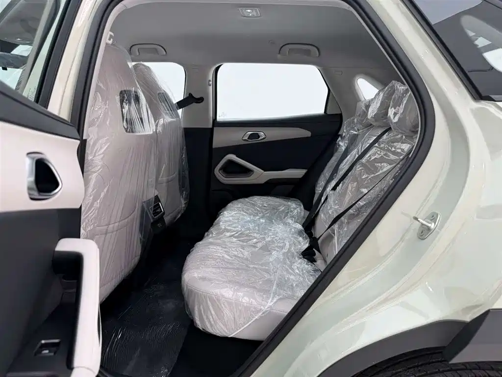BYD Yuan UP 2025 Smart Drive Edition 401KM Vitality Version фото 17