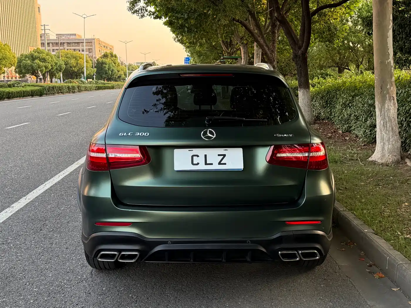 Mercedes-Benz GLC 2017 GLC 300 4MATIC Dynamic фото 10