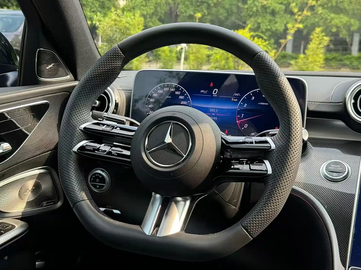 Mercedes-Benz C-Class 2025 C 260 L Night Sport Edition фото 6