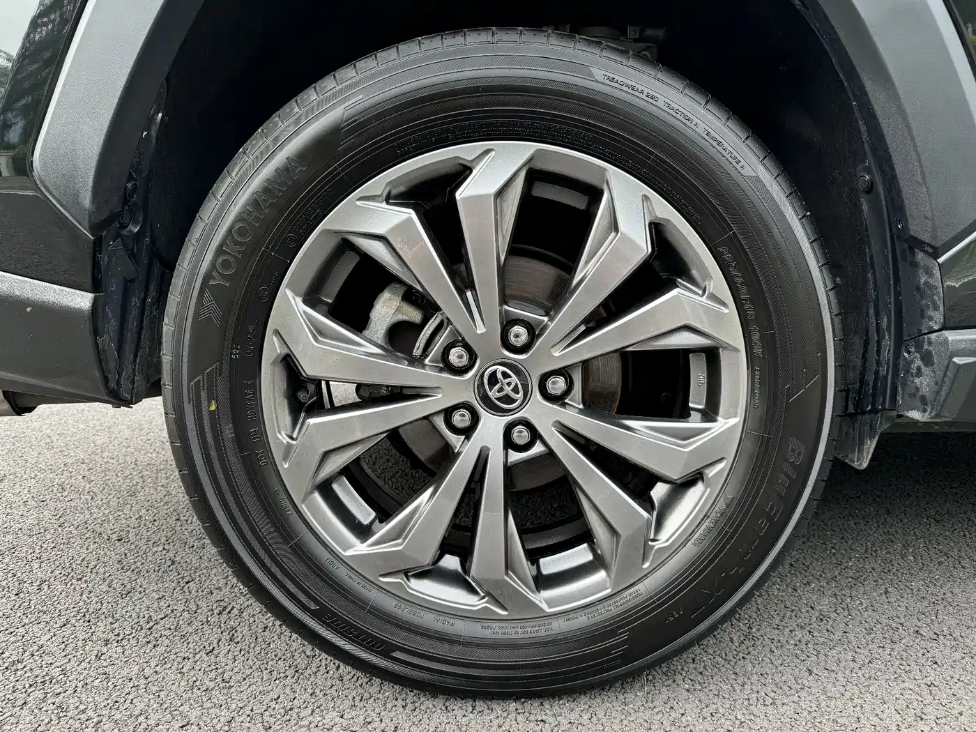 TOYOTA RAV4 RONGFANG