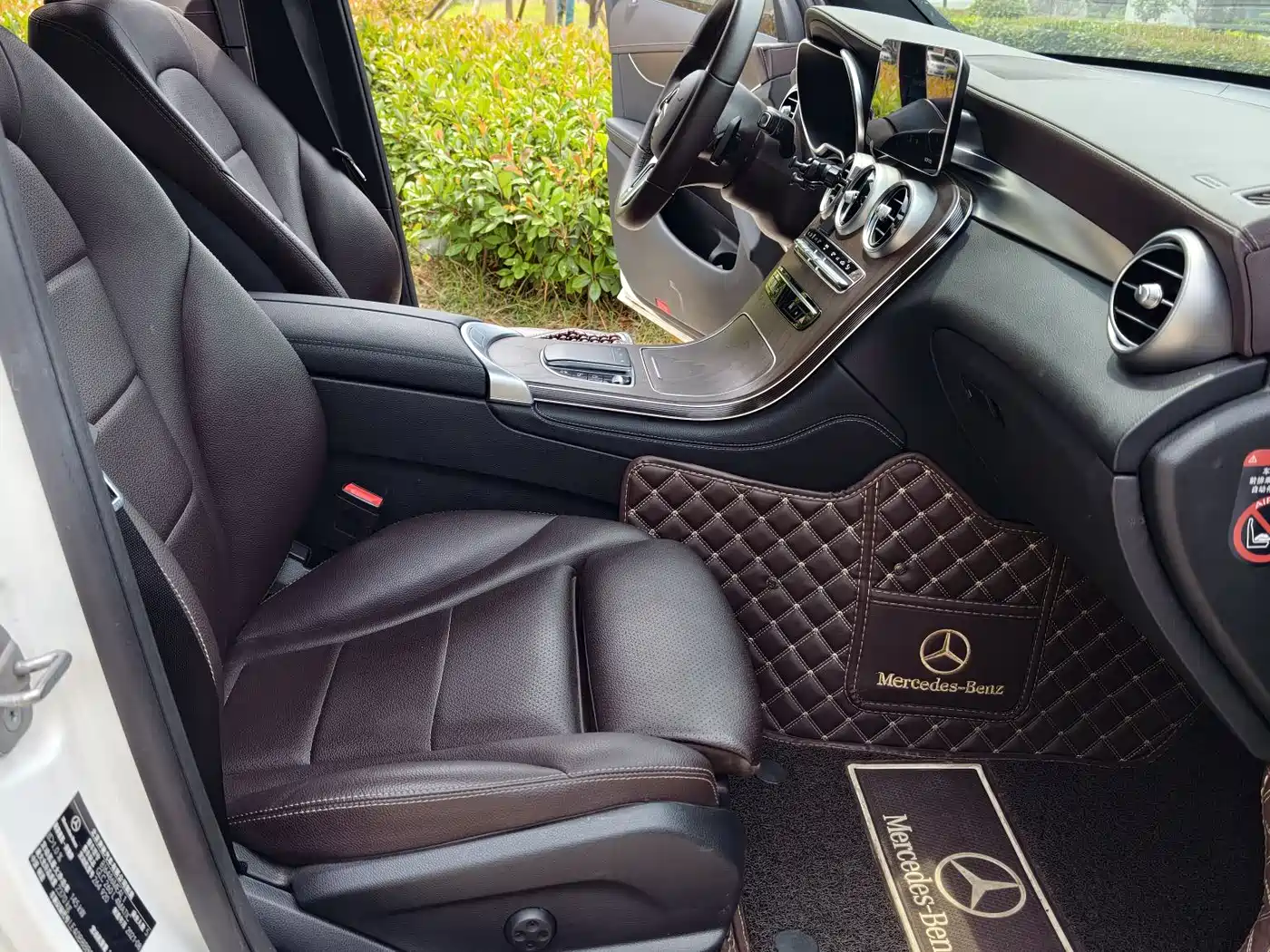 Mercedes-Benz GLC 2022 Model GLC 260 L 4MATIC Luxury Edition фото 12