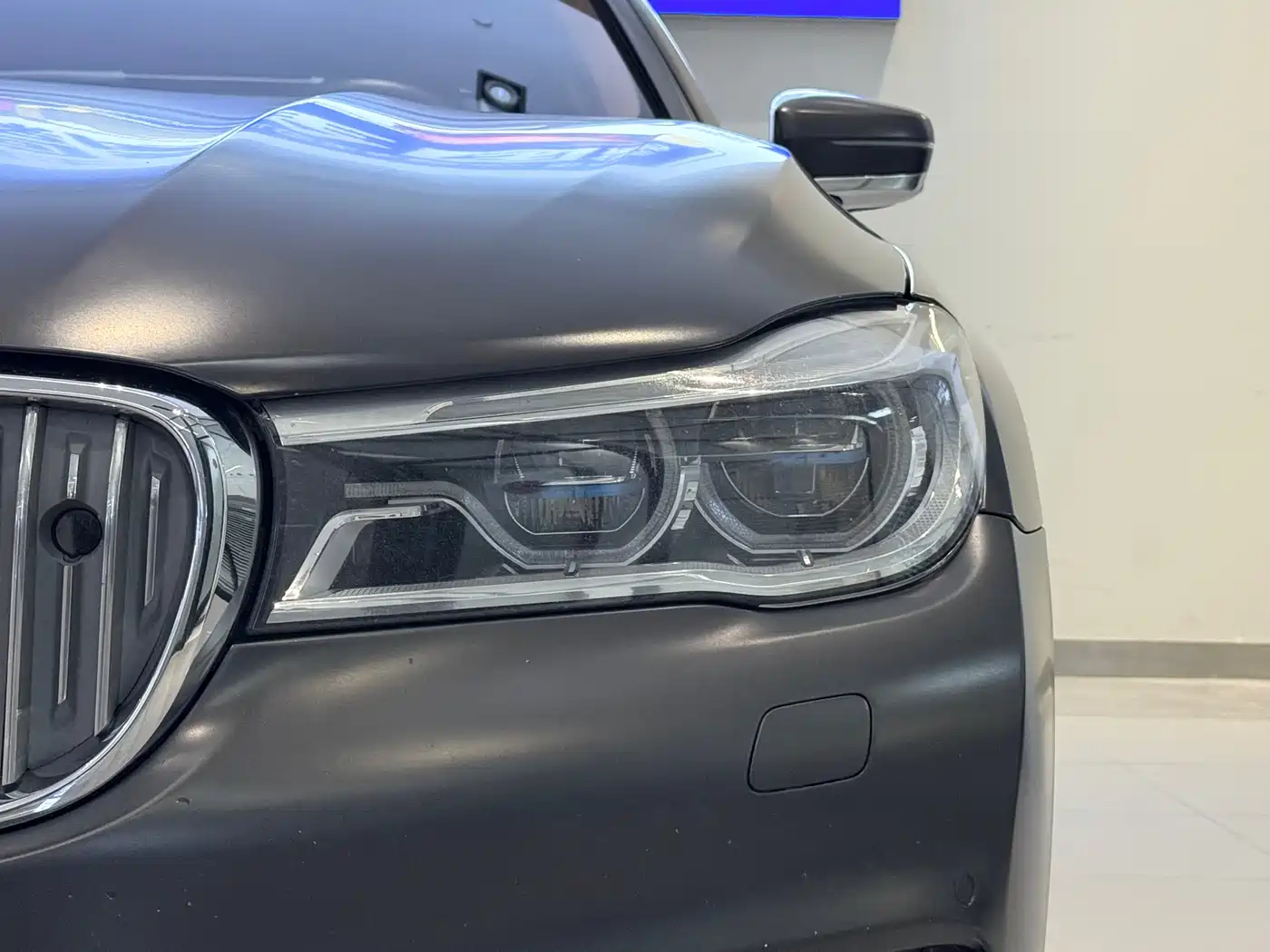 BMW 7 Series 2017 M760Li xDrive Excellence Luxury фото 4