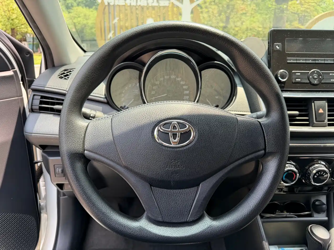 Toyota YARiS L Zhi Xuan 2020 1.5L CVT Leading Edition фото 14