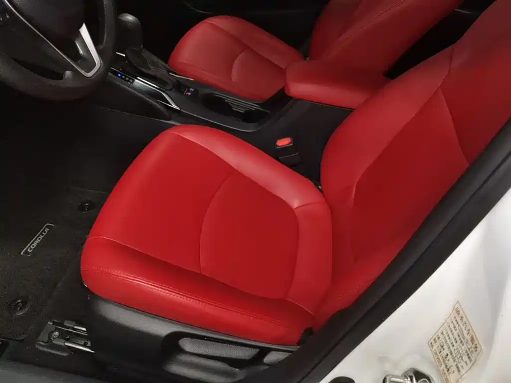Toyota Corolla 2021 1.2T S-CVT Elite PLUS Edition фото 15