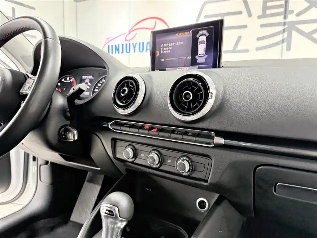 Audi A3 2019 Sportback 35 TFSI Fashion China VI фото 18