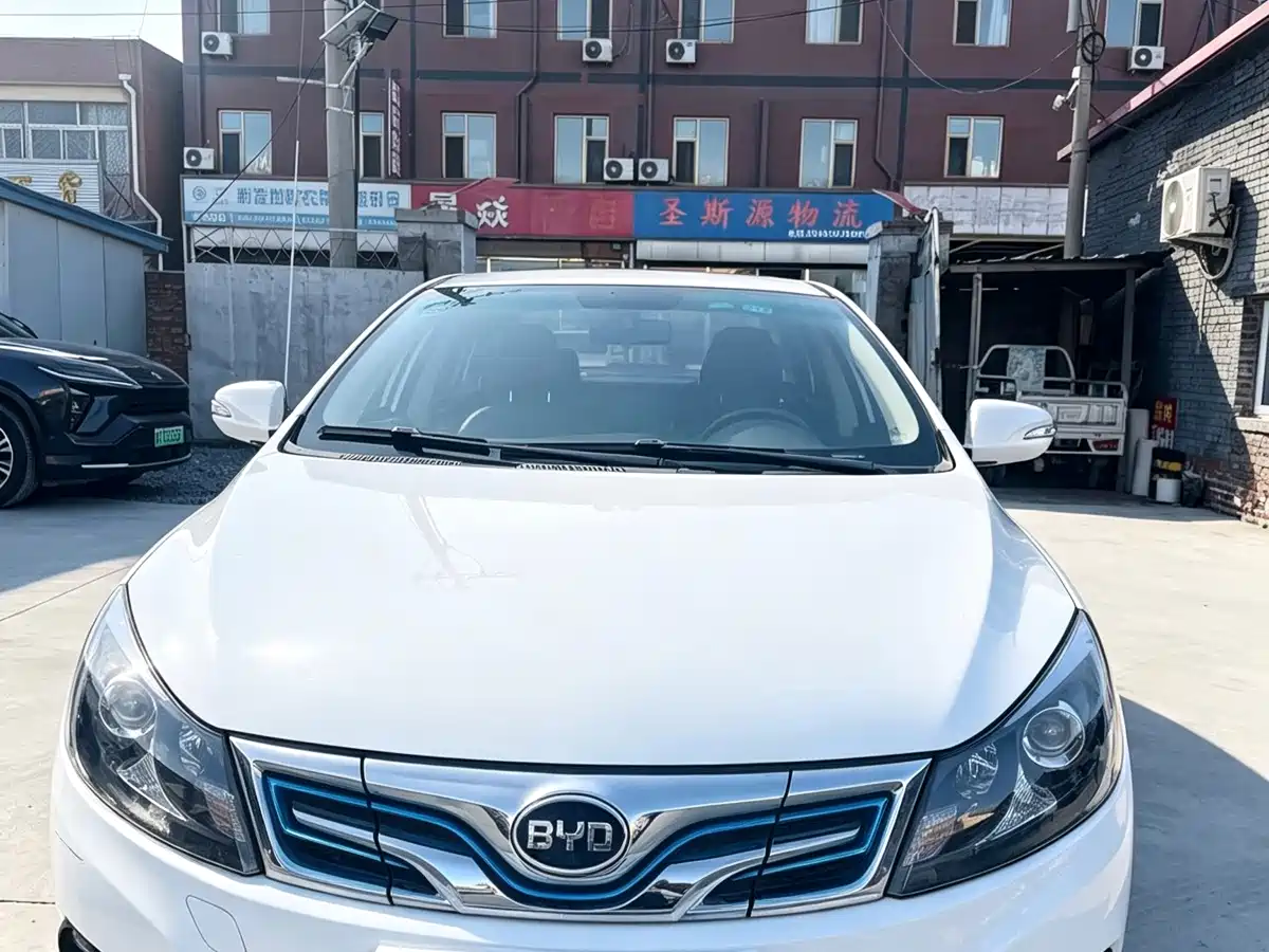 2016 BYD e5