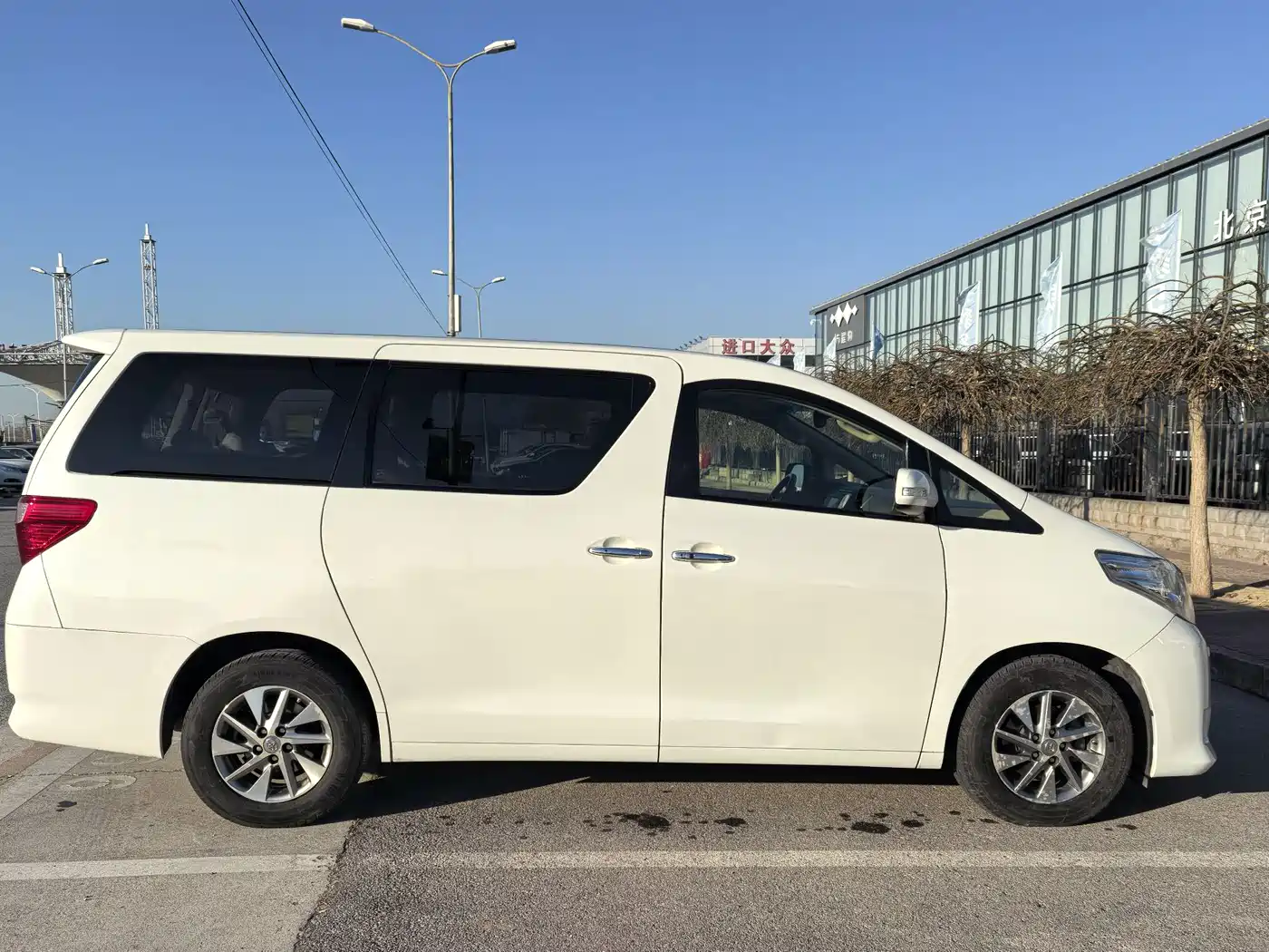 Toyota Alphard 2012 3.5L Premium Edition фото 7