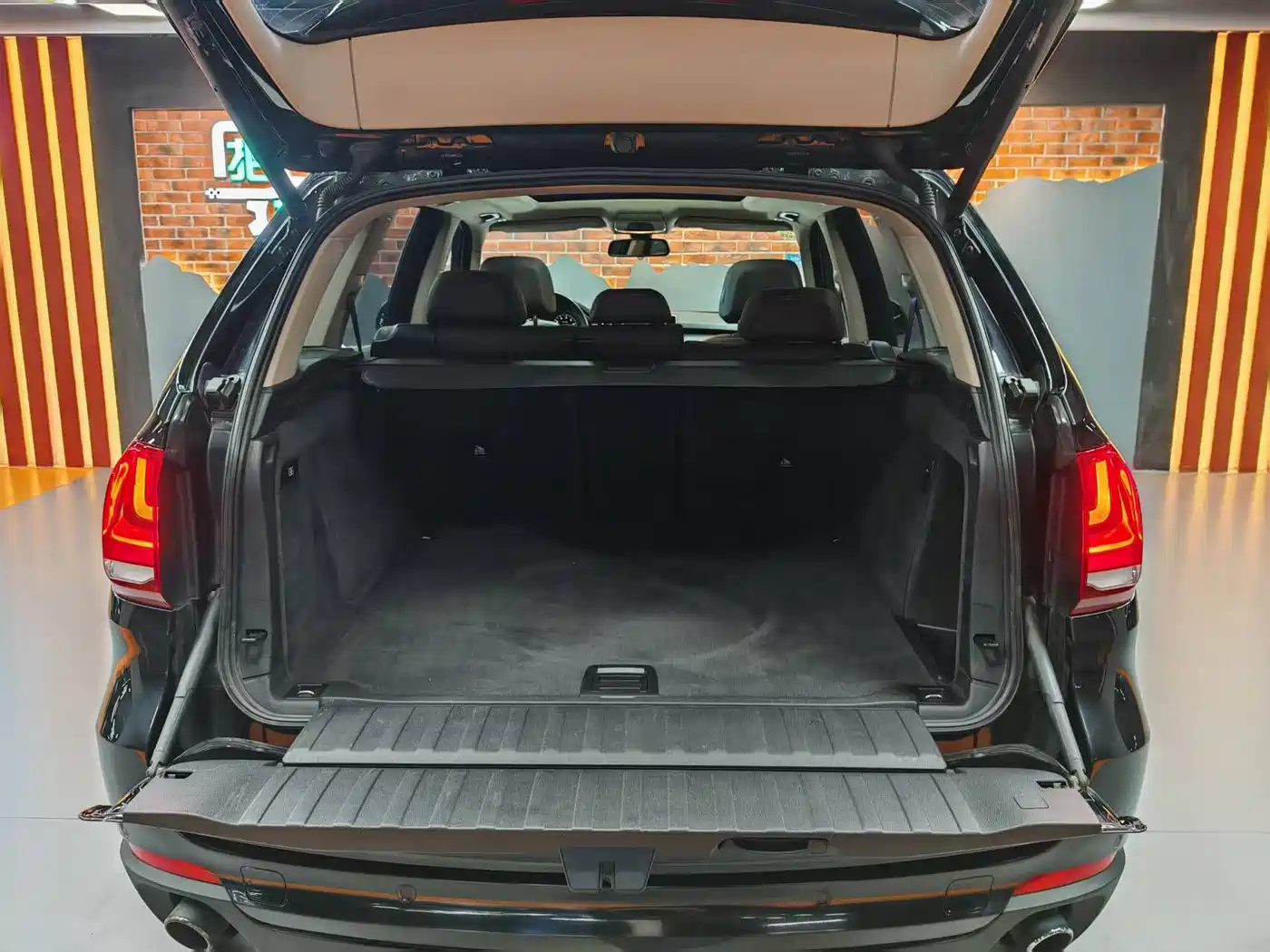 BMW X5 (Import) 2013 xDrive35i M Sport фото 15