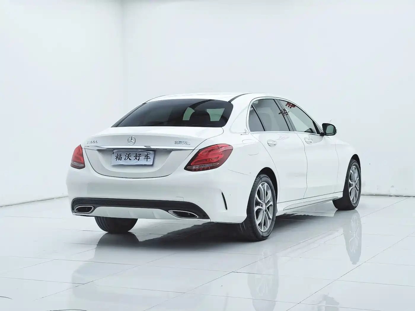 Mercedes-Benz C-Class 2015 Facelift C 180 L Sport фото 30