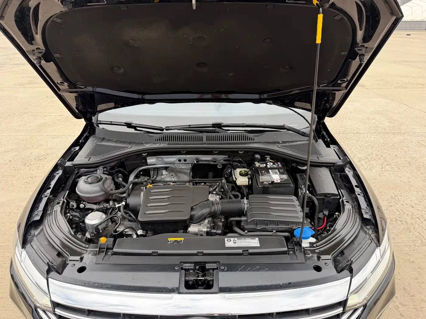 Volkswagen Lavida 2023 Facelift 1.5L Auto Full Comfort Edition фото 15
