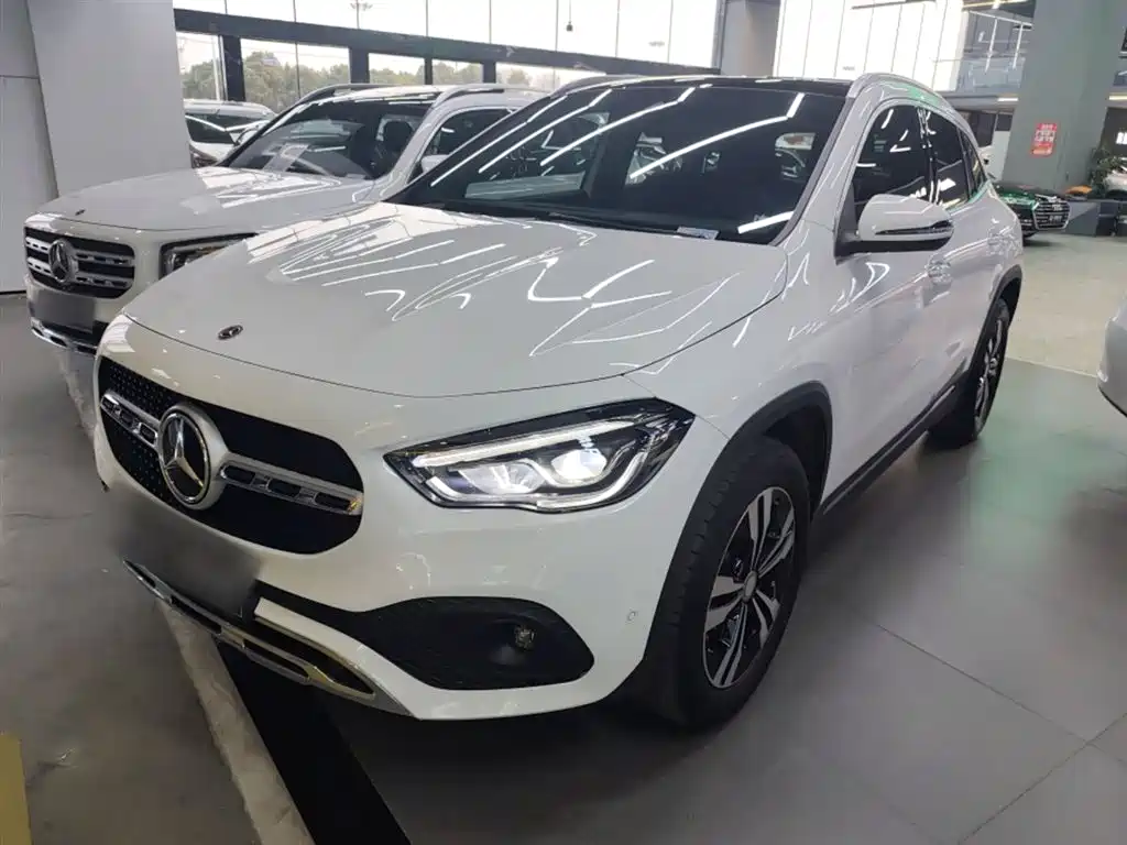Mercedes-Benz GLA 2022 Facelift GLA 200 фото 2