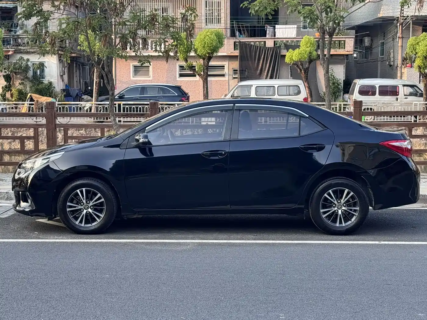 Toyota Levin 2014 1.6G CVT Elite Edition фото 5