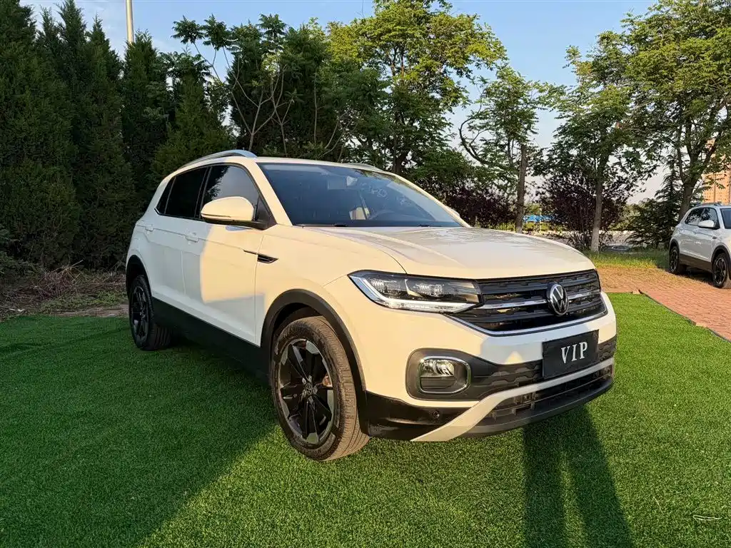 Volkswagen Tanying 2021 1.5L Automatic Smart Connect Edition фото 3