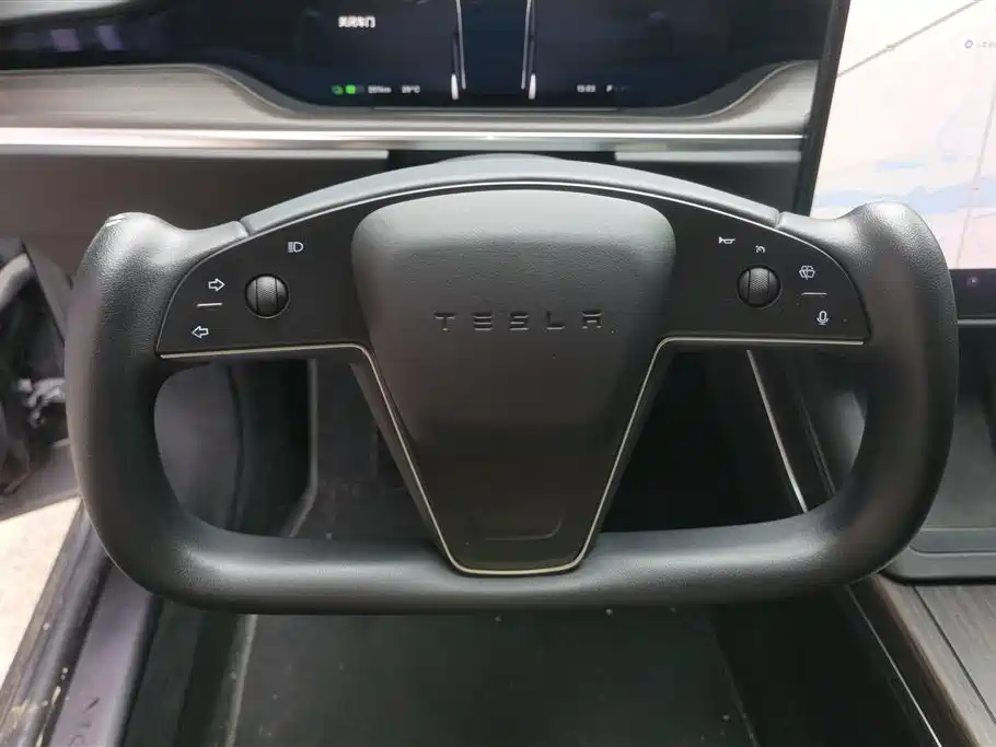 Tesla Model S 2023 Dual Motor All-Wheel Drive Edition фото 15
