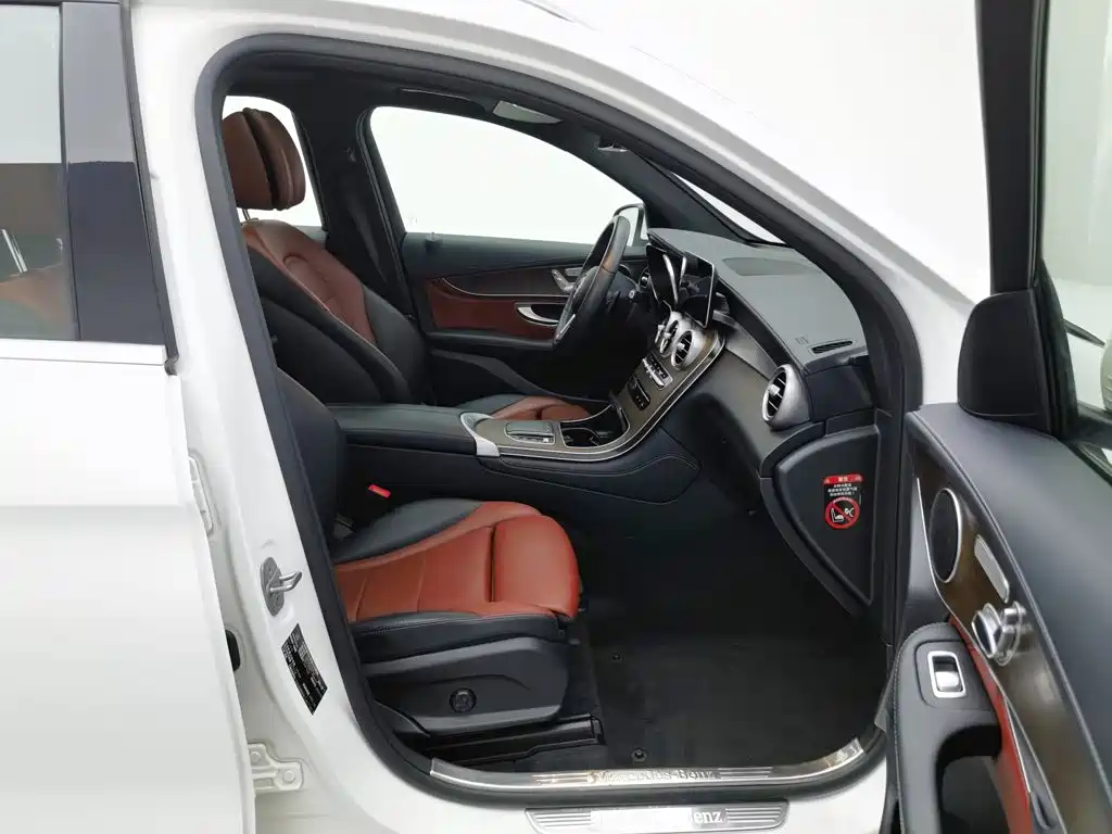 Mercedes-Benz GLC, миниатюра 23