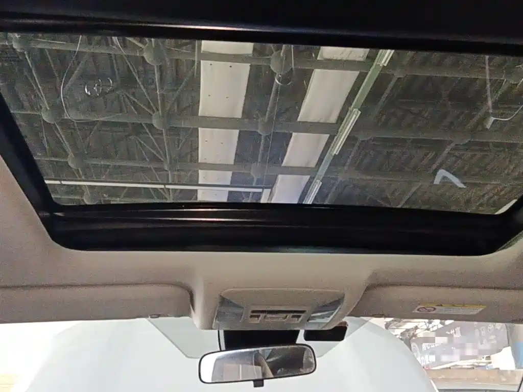 Toyota RAV4 Rongfang 2023 2.0L CVT FWD Style Plus Edition фото 18