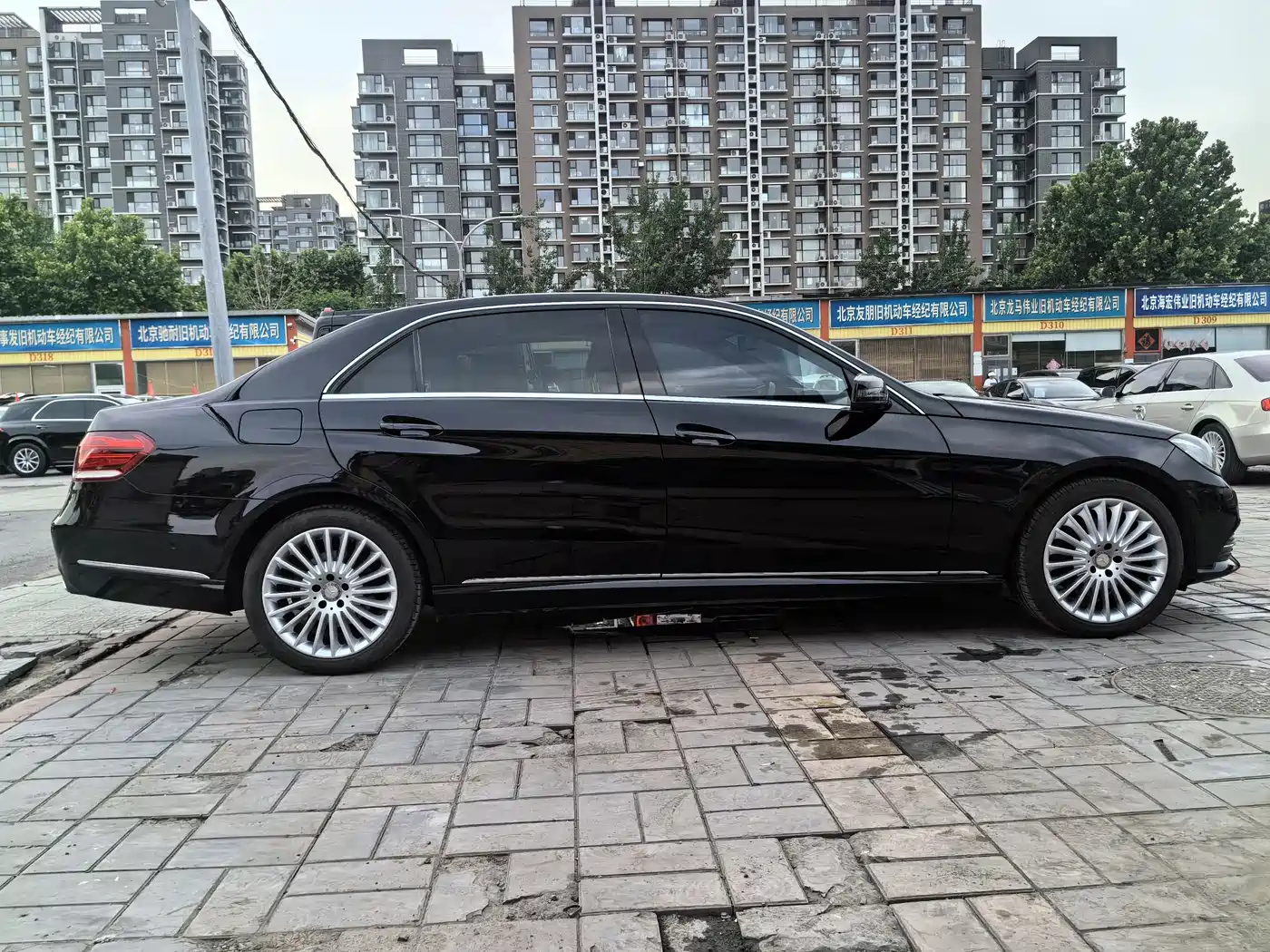 Mercedes-Benz E-Class 2015 E 260 L фото 8