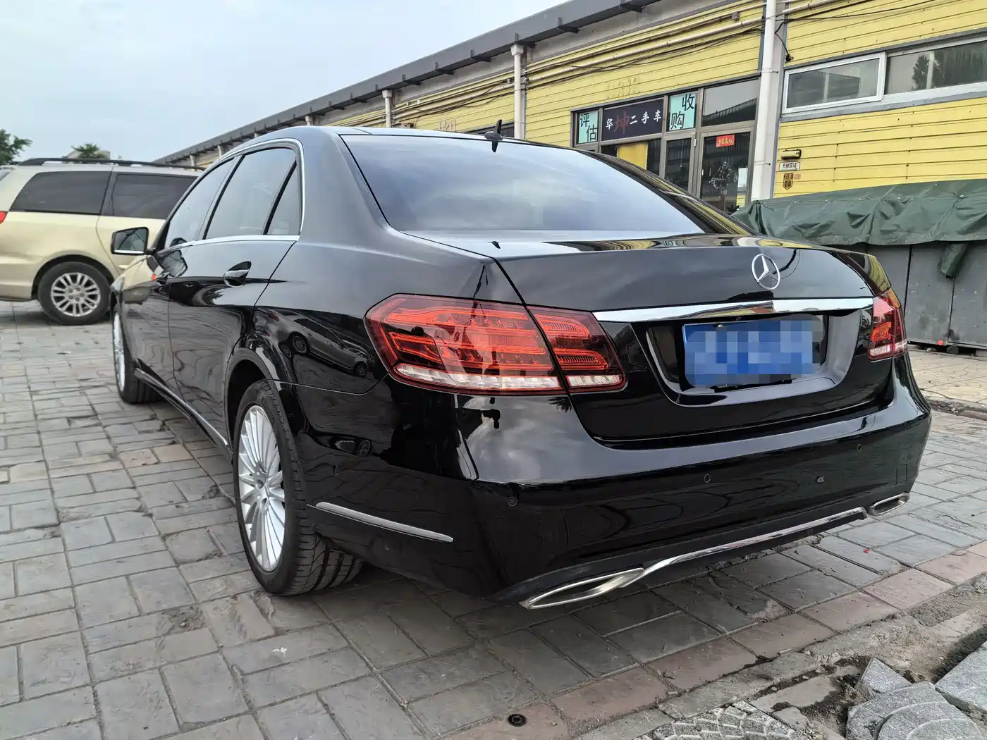 Mercedes-Benz E-Class 2015 E 260 L фото 5
