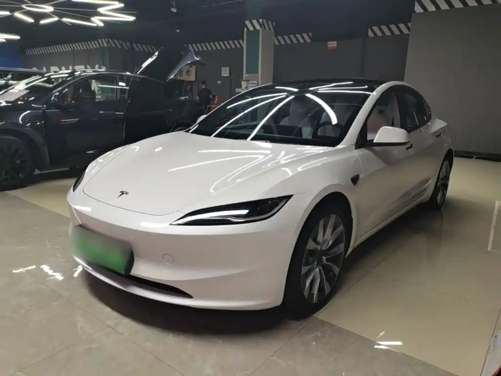 Tesla Model 3 2023 Long Range All-Wheel Drive